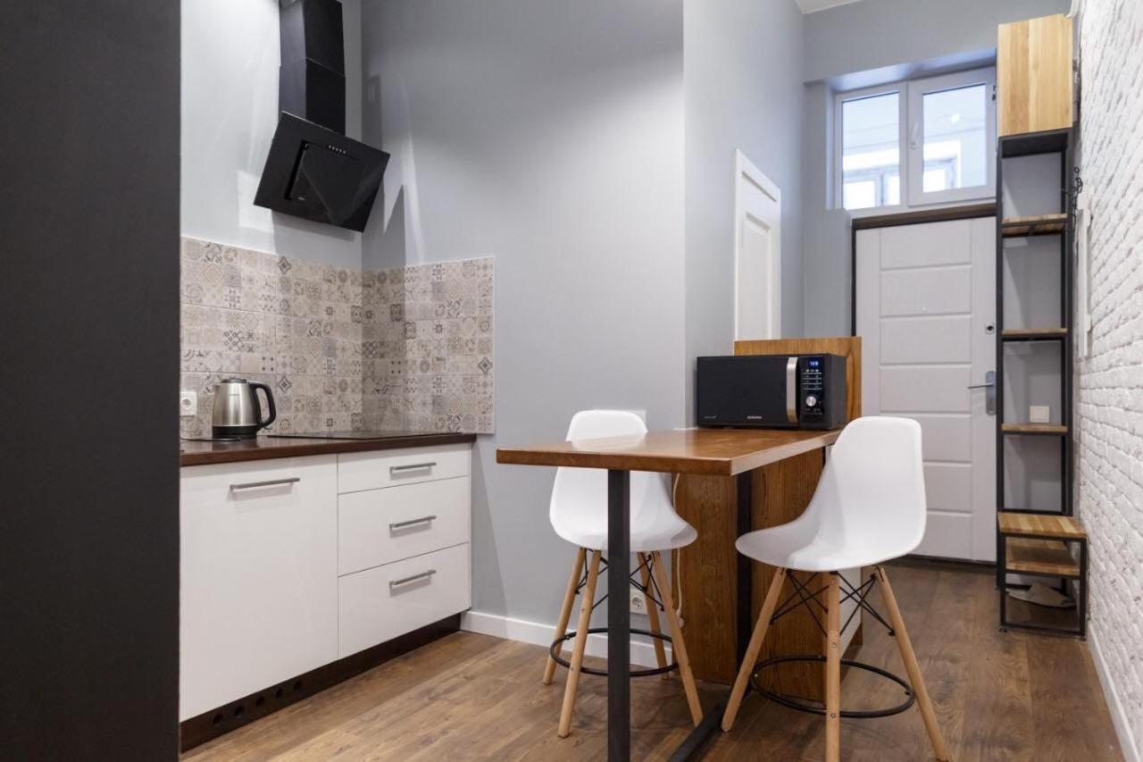 Romantic Apartments - Near Opera House 11/7 Лвив Екстериор снимка
